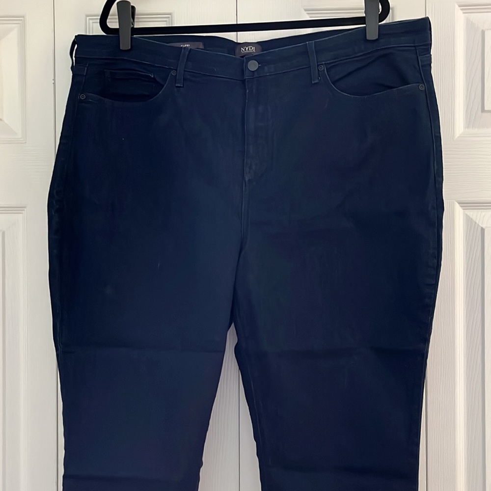 NYDJ Women's Plus Size Capri Denim Jeans / 22W